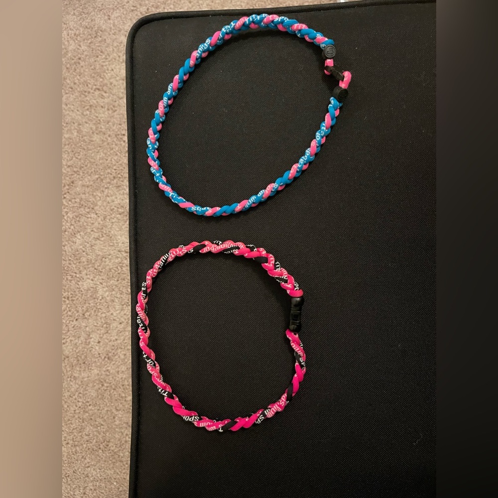 Set of two necklaces